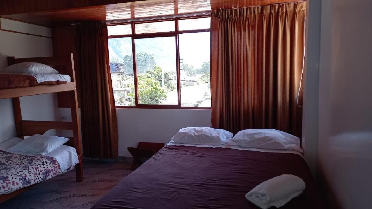 Hostal Suzet House Oxapampa Exterior foto