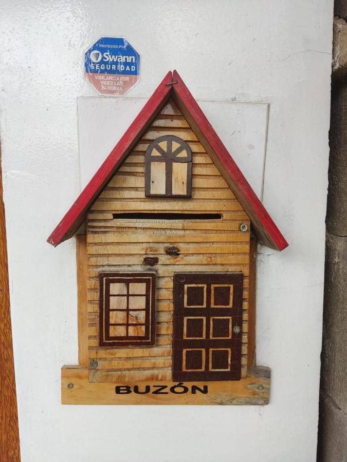 Hostal Suzet House Oxapampa Exterior foto