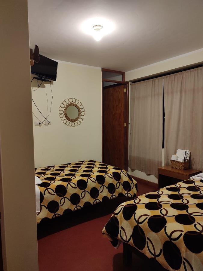 Hostal Suzet House Oxapampa Exterior foto